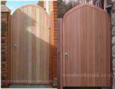 made to measure softwood pedestrian gates