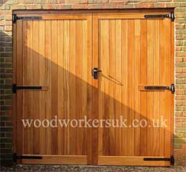 Wooden garage doors - The Alyn