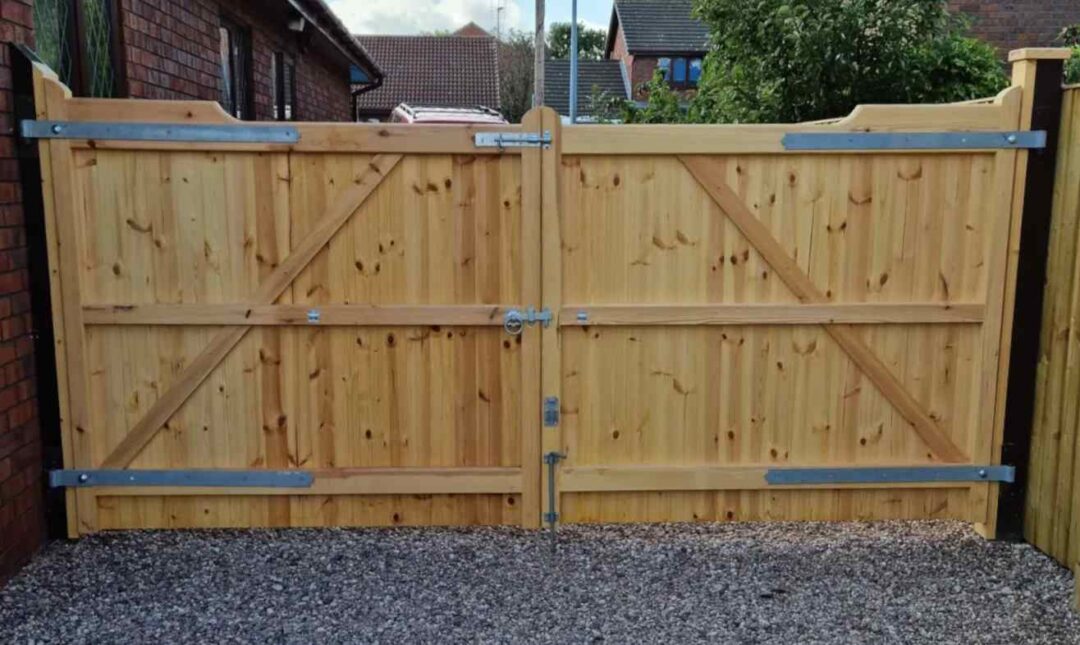 nannerch driveway pair softwood rear